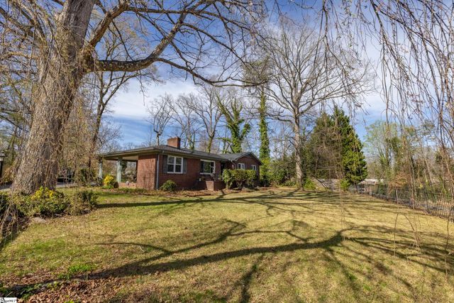 3507 Edwards Road, Taylors, SC 29687