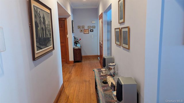 11 Dyckman Drive, Mohegan Lake, NY 10547