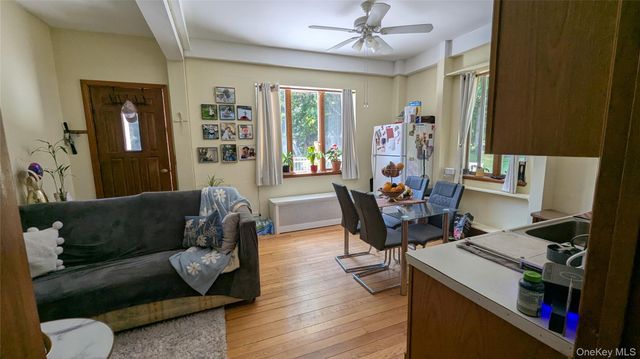 11 Dyckman Drive, Mohegan Lake, NY 10547