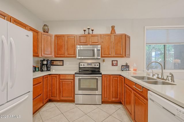 17627 W WIND SONG Avenue, Goodyear, AZ 85338