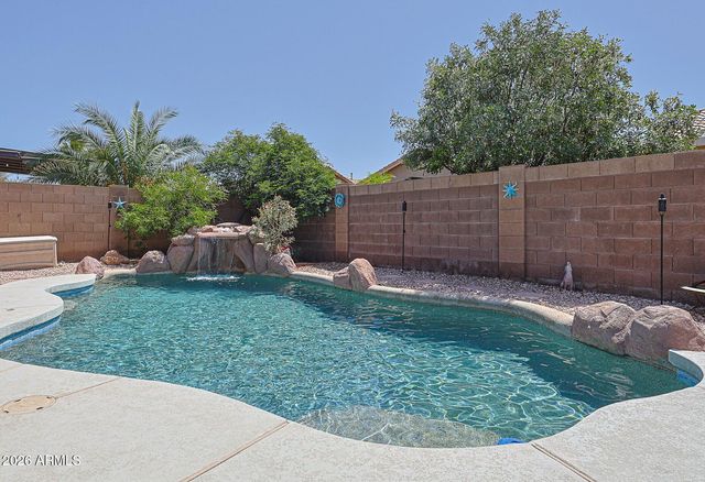 17627 W WIND SONG Avenue, Goodyear, AZ 85338