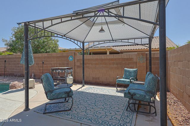 17627 W WIND SONG Avenue, Goodyear, AZ 85338