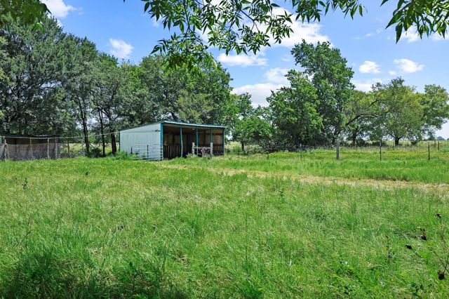 2496 Greer Road, Sadler, TX 76264