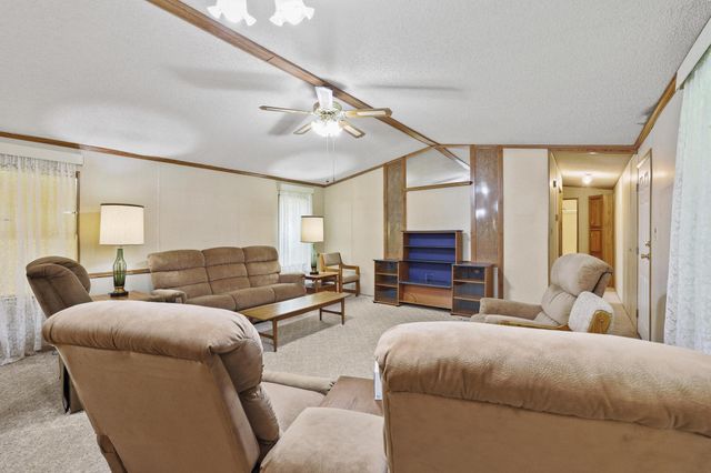 2496 Greer Road, Sadler, TX 76264
