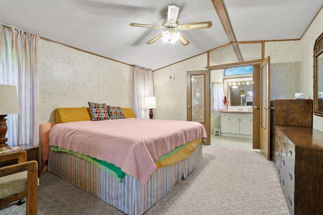 2496 Greer Road, Sadler, TX 76264