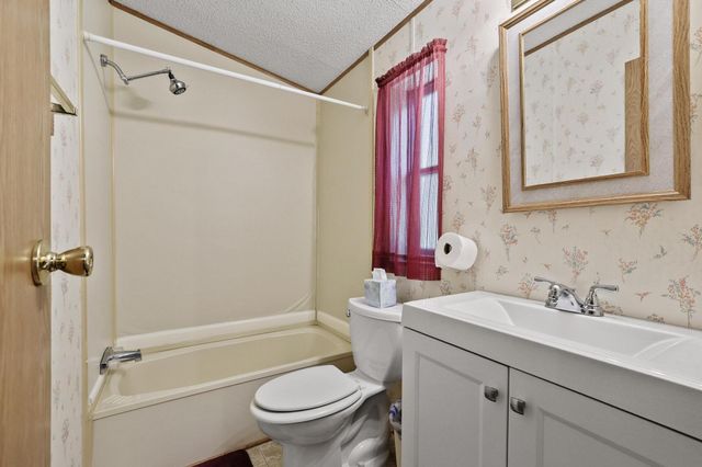 2496 Greer Road, Sadler, TX 76264