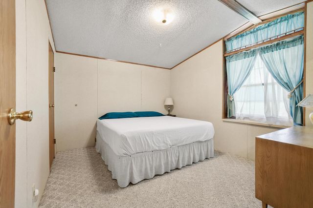 2496 Greer Road, Sadler, TX 76264