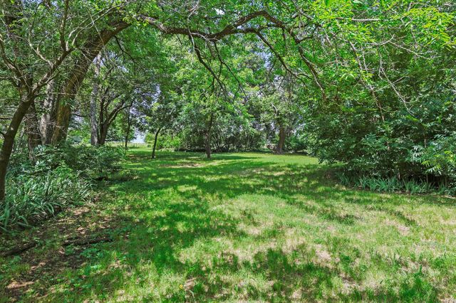 2496 Greer Road, Sadler, TX 76264