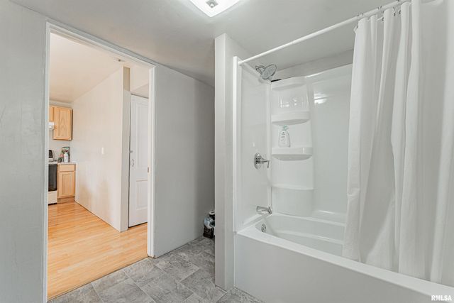 108 S CHURCH Street, Green Valley, IL 61534