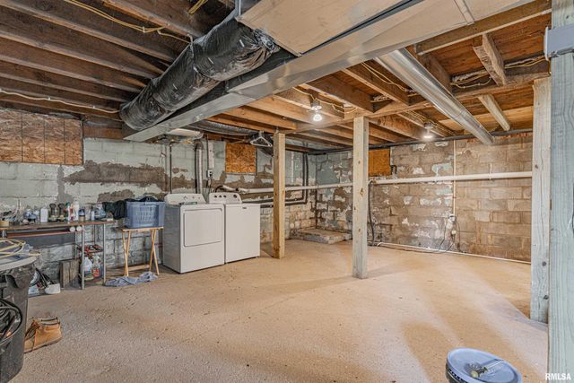 108 S CHURCH Street, Green Valley, IL 61534