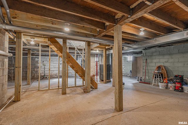 108 S CHURCH Street, Green Valley, IL 61534