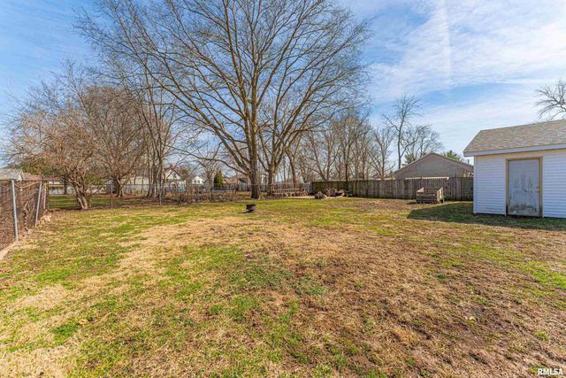 108 S CHURCH Street, Green Valley, IL 61534