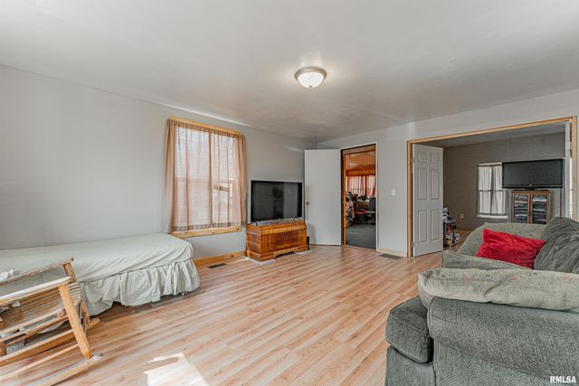 108 S CHURCH Street, Green Valley, IL 61534