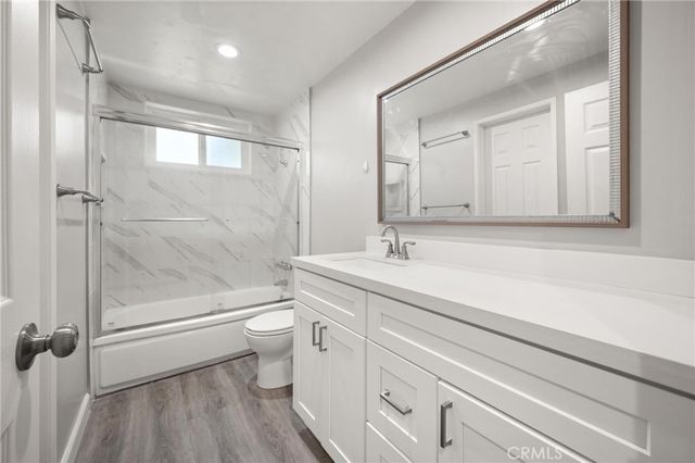 1763 Kearney, Simi Valley, CA 93065