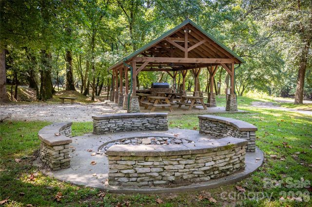 1029 River Club Ridge 1029, Lenoir, NC 28645