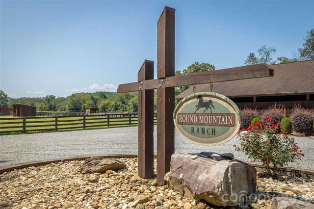 1029 River Club Ridge 1029, Lenoir, NC 28645