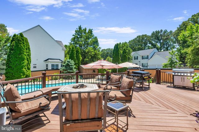 8213 WHITEBARK LN, Severn, MD 21144