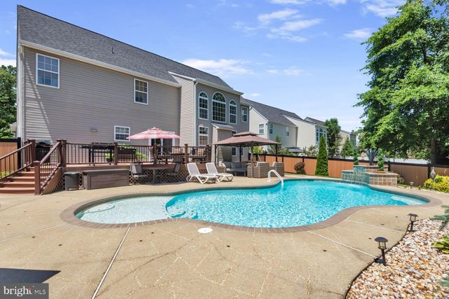 8213 WHITEBARK LN, Severn, MD 21144