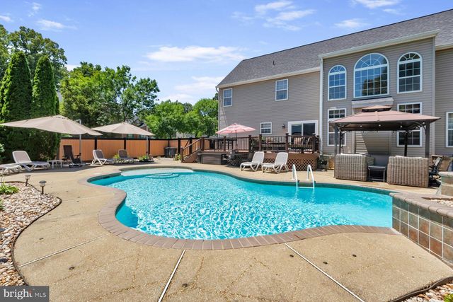 8213 WHITEBARK LN, Severn, MD 21144