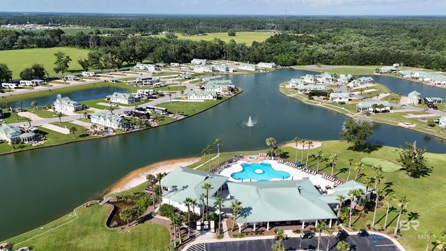 28250 Migratory Way, Elberta, AL 36530