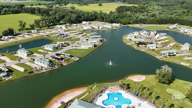 28250 Migratory Way, Elberta, AL 36530