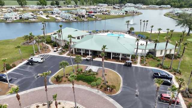 28250 Migratory Way, Elberta, AL 36530