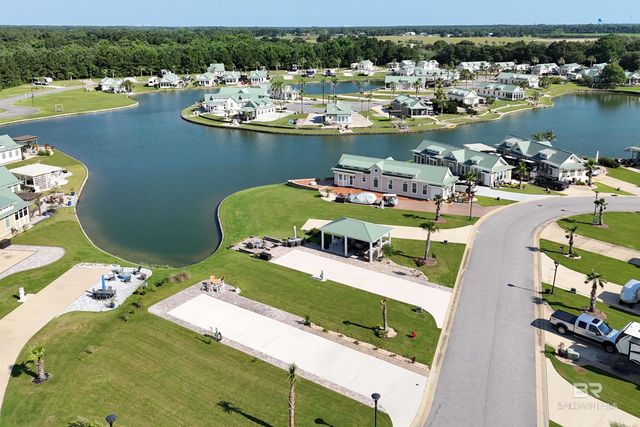 28250 Migratory Way, Elberta, AL 36530