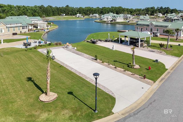 28250 Migratory Way, Elberta, AL 36530