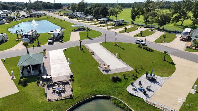 28250 Migratory Way, Elberta, AL 36530