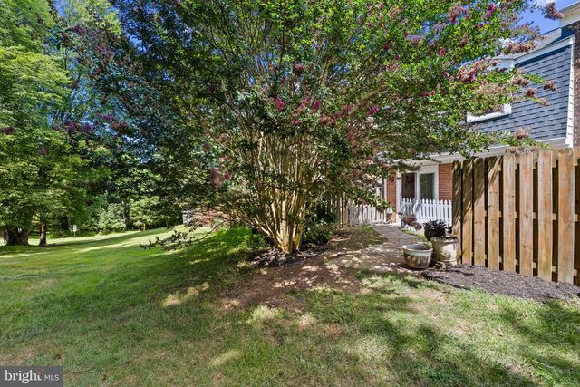 5765 YELLOWROSE CT, Columbia, MD 21045