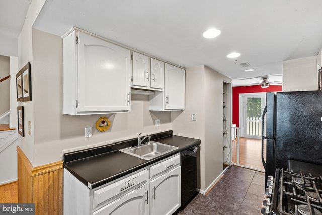 5765 YELLOWROSE CT, Columbia, MD 21045
