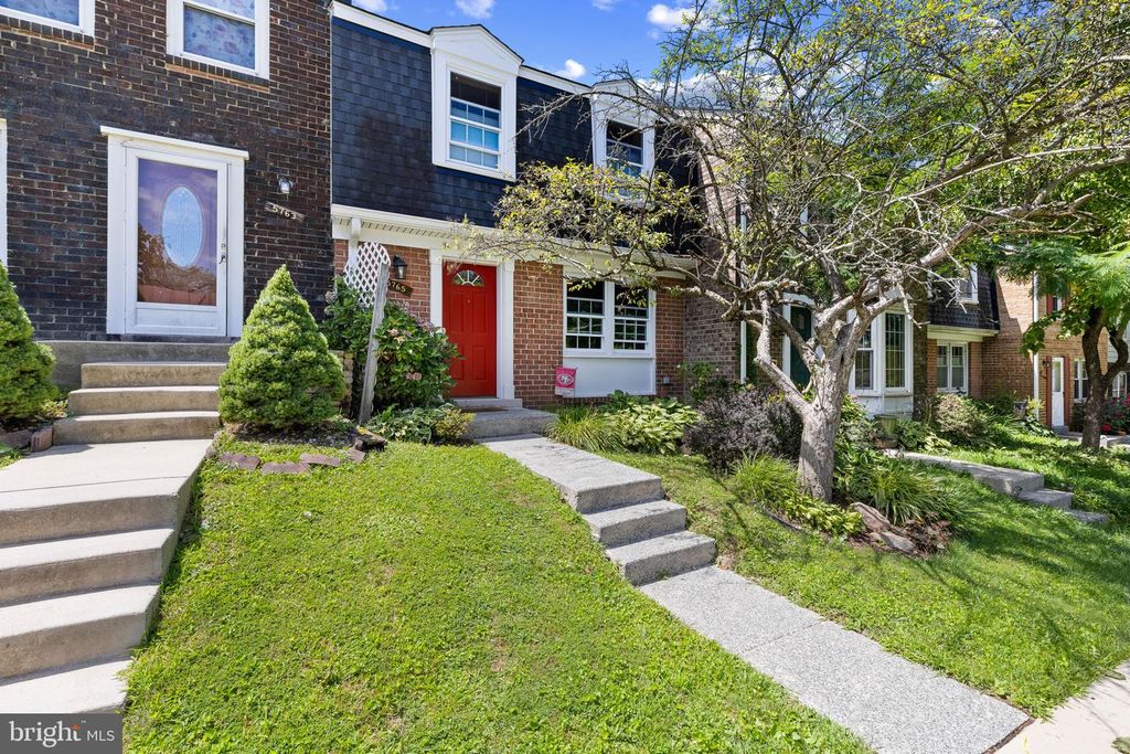 5765 YELLOWROSE CT, Columbia, MD 21045