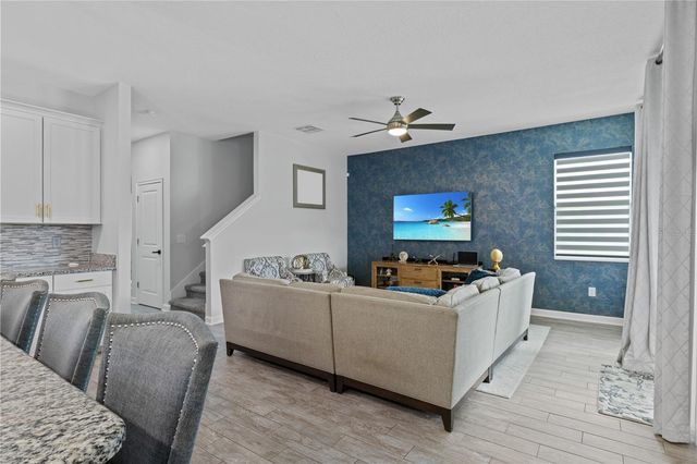 9928 PECAN HICKORY WAY, Orlando, FL 32832