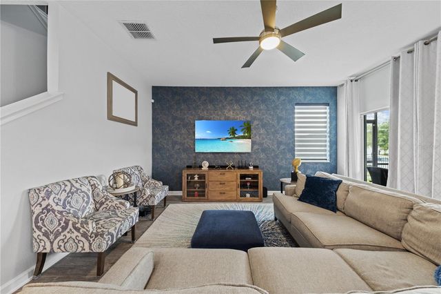 9928 PECAN HICKORY WAY, Orlando, FL 32832
