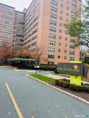 31 Woodland Street 6 N, Hartford, CT 06105