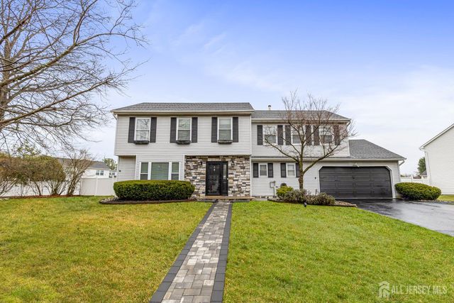 24 Higgins Road, Old Bridge, NJ 08857