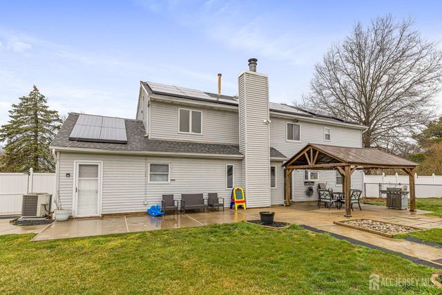 24 Higgins Road, Old Bridge, NJ 08857