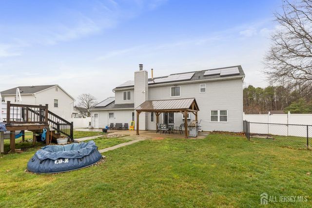 24 Higgins Road, Old Bridge, NJ 08857