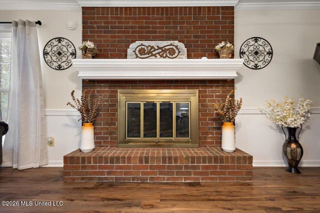 402 Springwood Circle, Terry, MS 39170