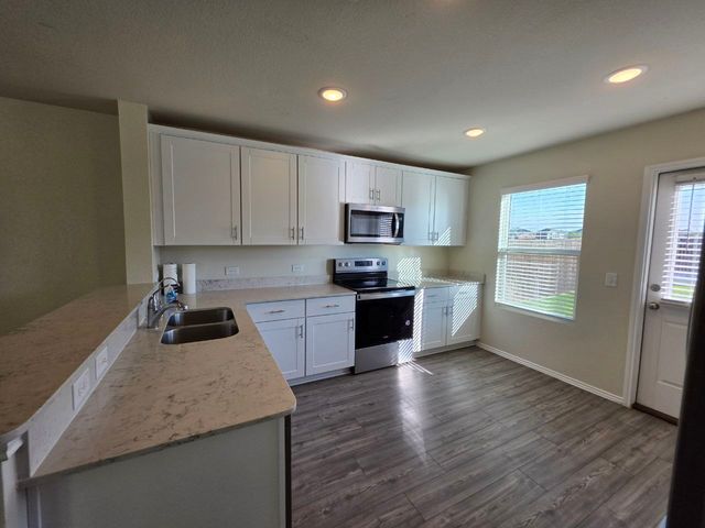 306 Grenada Lake Drive, Princeton, TX 75407