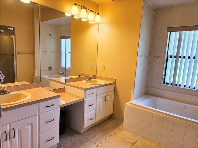 1850 CHAUCER WAY, Kissimmee, FL 34744