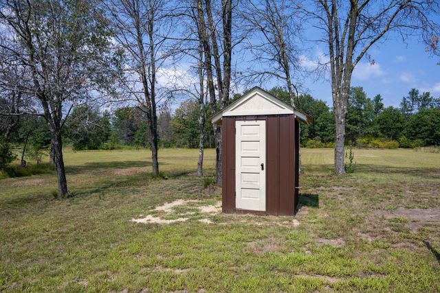 N9656 19th Avenue, Necedah, WI 54646