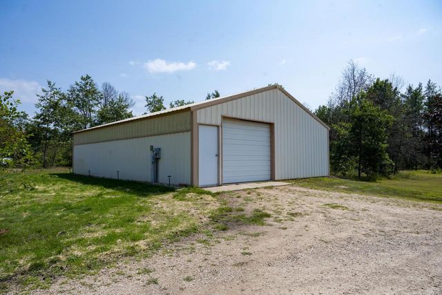 N9656 19th Avenue, Necedah, WI 54646