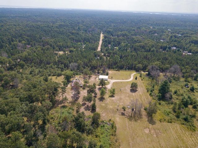 N9656 19th Avenue, Necedah, WI 54646