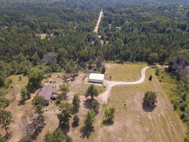 N9656 19th Avenue, Necedah, WI 54646