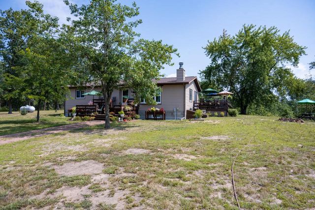 N9656 19th Avenue, Necedah, WI 54646