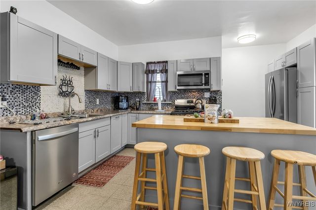 155 Chestnut Street, Lockport City, NY 14094