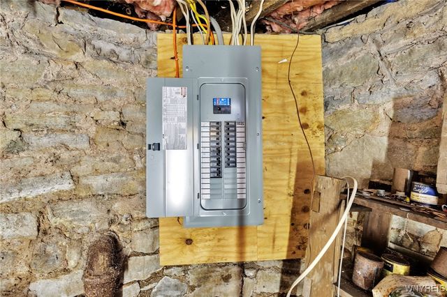 155 Chestnut Street, Lockport City, NY 14094