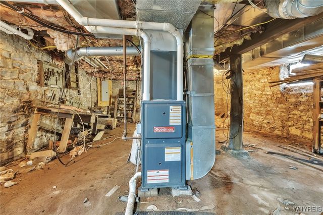 155 Chestnut Street, Lockport City, NY 14094