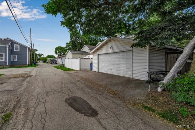 155 Chestnut Street, Lockport City, NY 14094